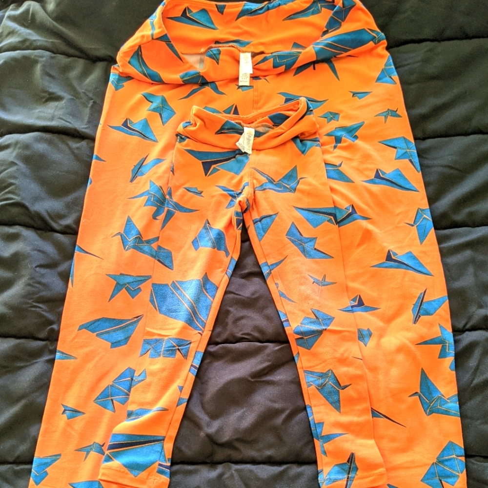 LuLaRoe Mommy&Me origami paper airplanes leggings